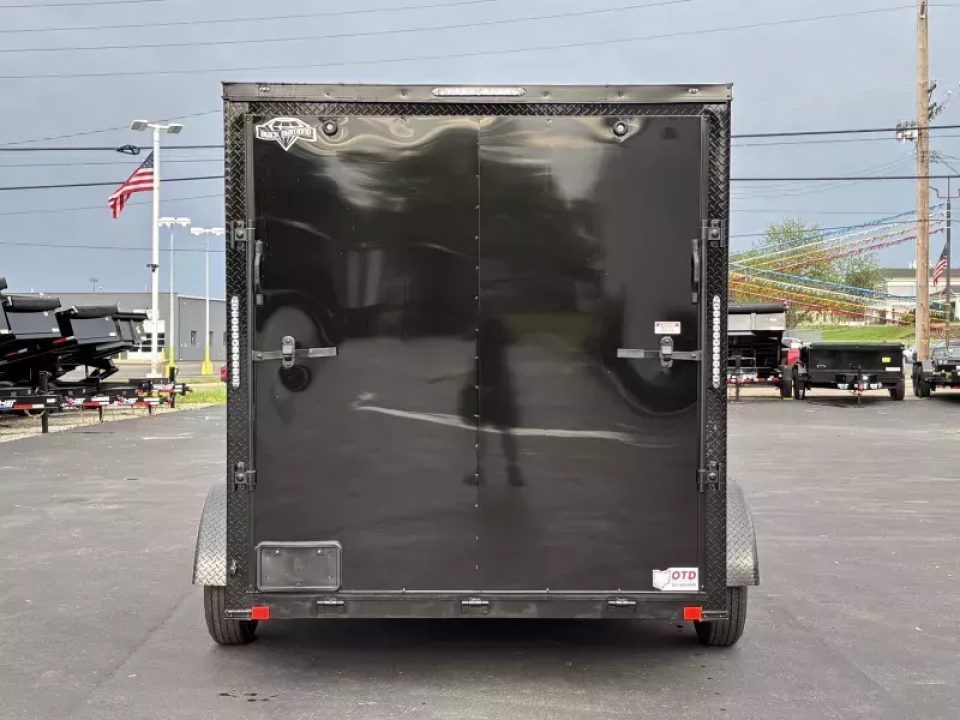 New 2025 Diamond Cargo 7' x 12' TA V-Nose Enclosed Trailer / 5 Year Warranty