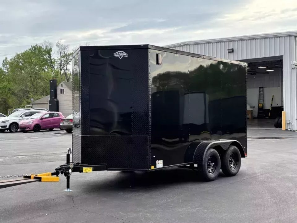 New 2025 Diamond Cargo 7' x 12' TA V-Nose Enclosed Trailer / 5 Year Warranty