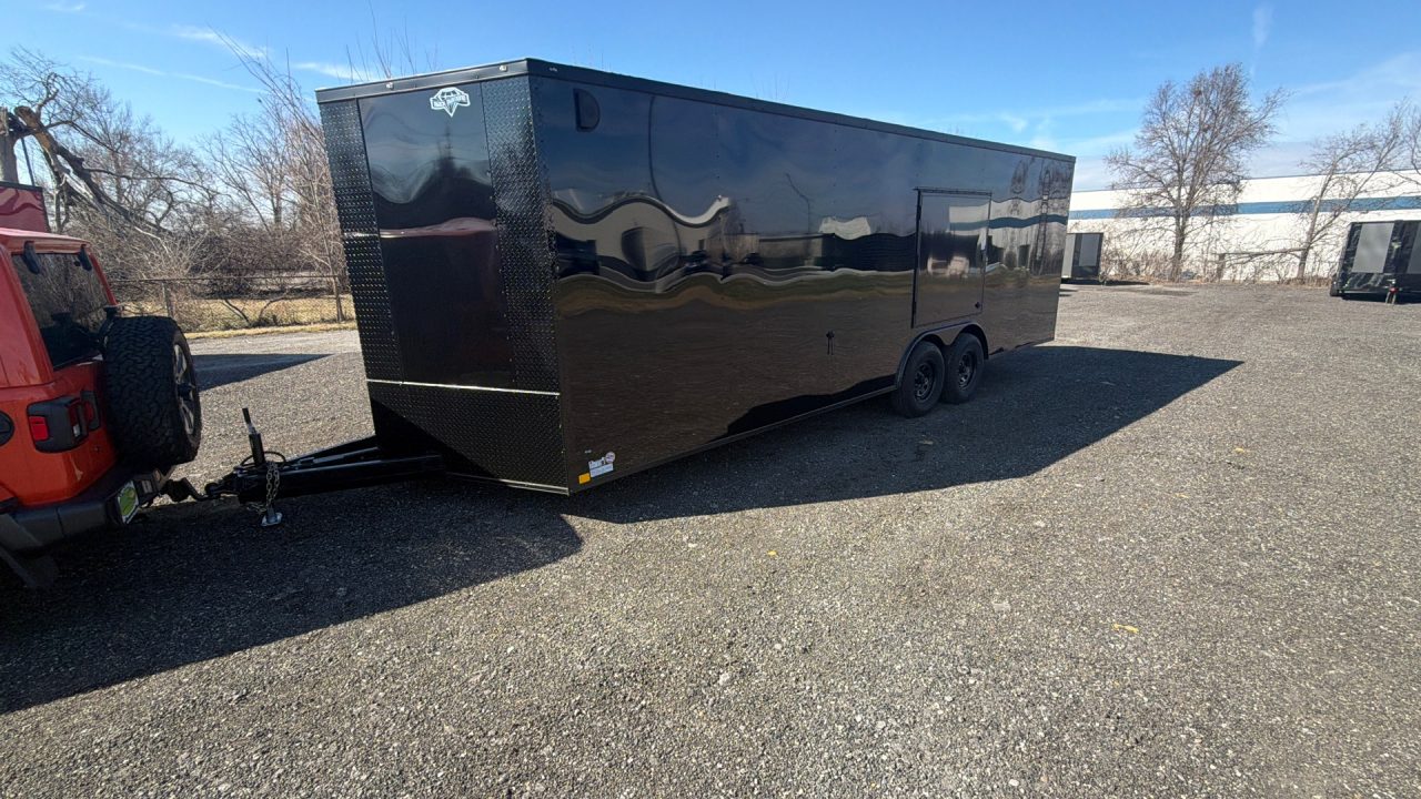 New 2026 Diamond Cargo 8.5' X 24' TA V-Nosed Enclosed Trailer/ 5 Year Warranty