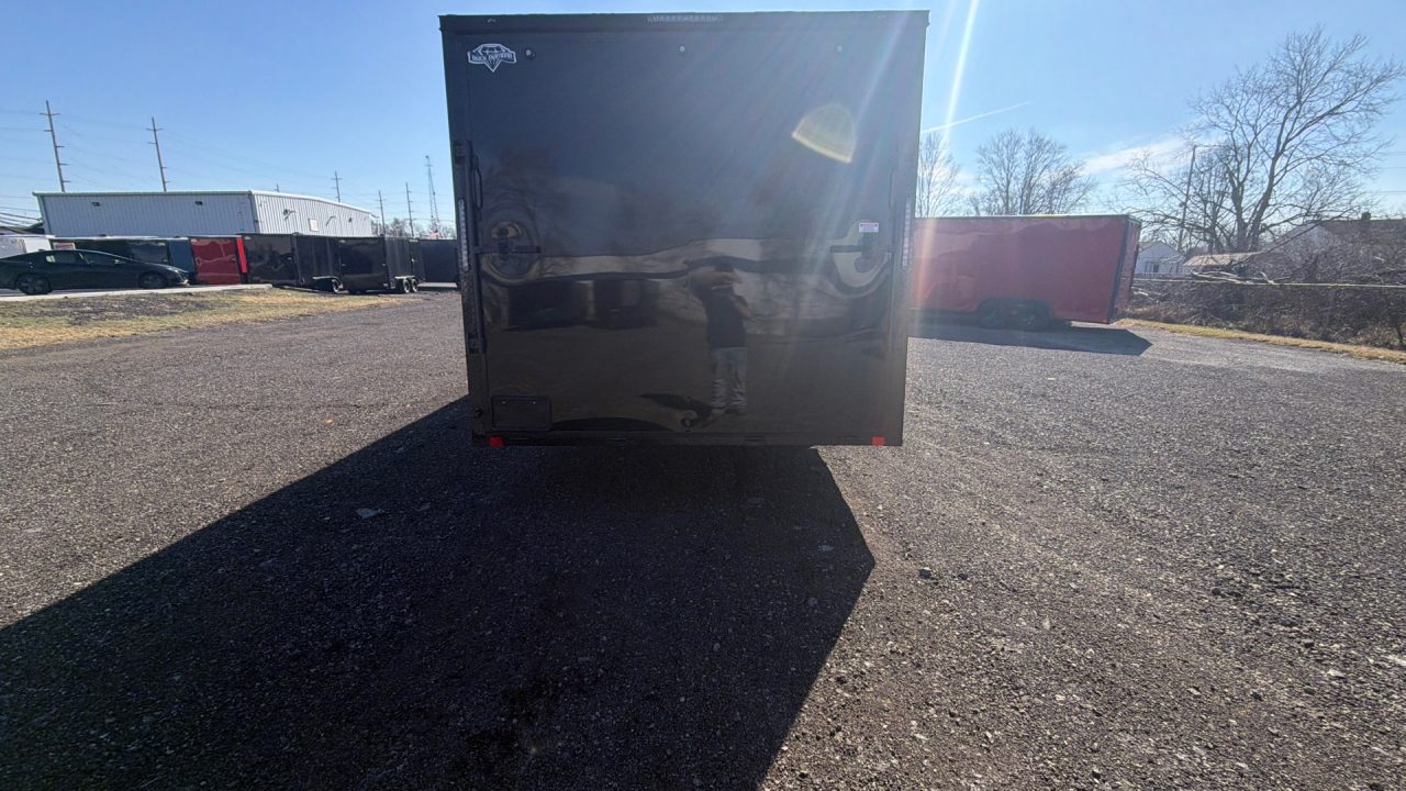 New 2026 Diamond Cargo 8.5' X 24' TA V-Nosed Enclosed Trailer/ 5 Year Warranty