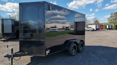 New 2026 Diamond Cargo 6' x 12' TA V-Nose Enclosed Trailer / 5 Year Warranty