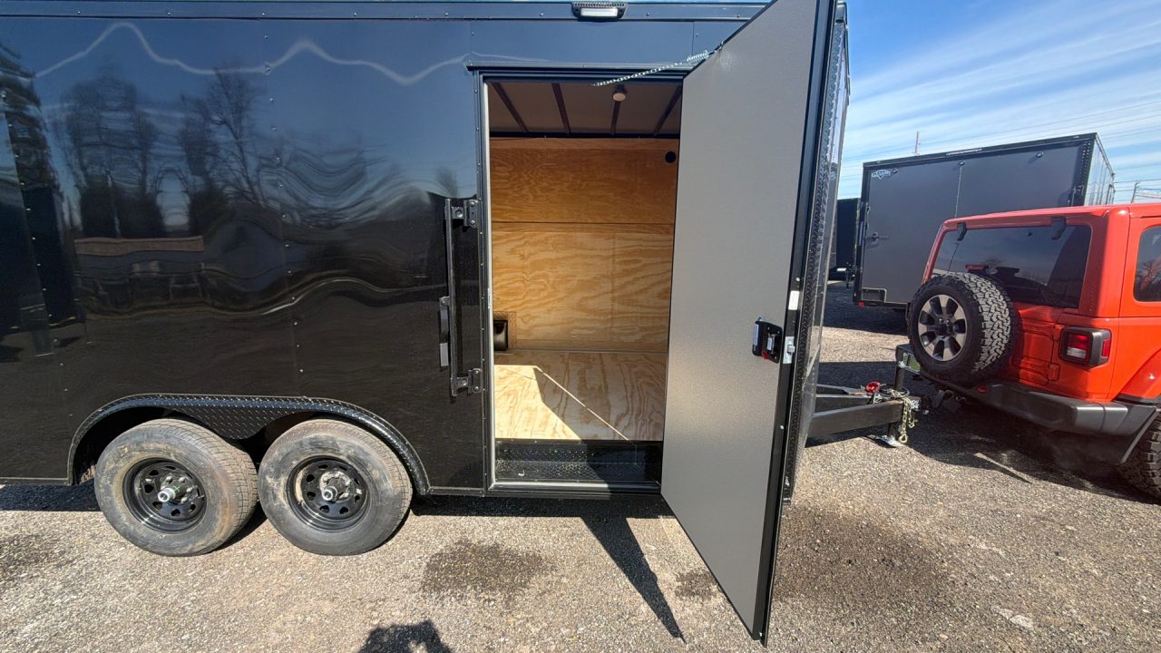 New 2026 Diamond Cargo 8.5' x 16' TA V-Nose Enclosed Trailer / 5 Year Warranty