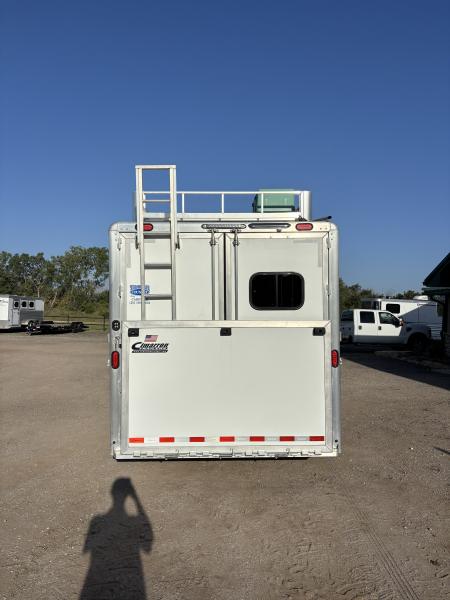 Used 2016 Cimarron Trailers 3H LQ Horse Trailer