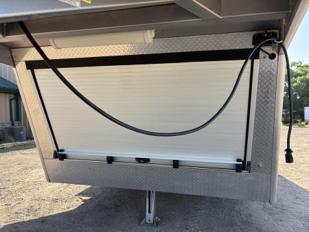 Used 2016 Cimarron Trailers 3H LQ Horse Trailer