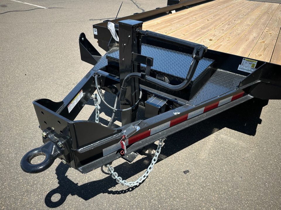New CAM Superline 7' x 18' Angle Equipment Trailer 15.4K