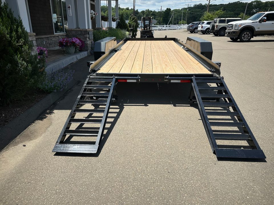 New CAM Superline 7' x 18' Angle Equipment Trailer 15.4K