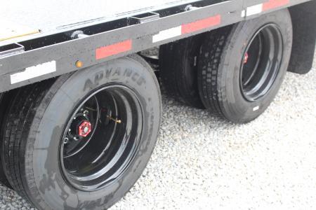 New 2026 Moritz FDGH Hydraulic Tail 30' GOOSENECK Deckover Flatbed Trailer- 25900# GVW