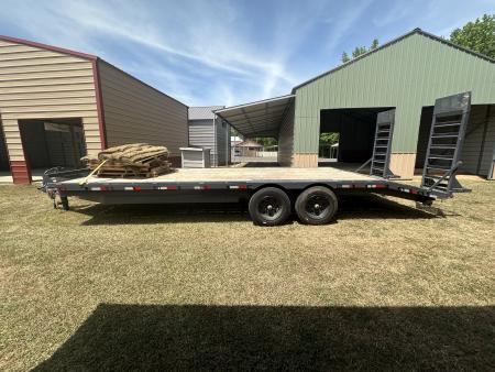 Used USED 2026 TRIPLE CROWN 24' 14K DECKOVER EQUIPMENT HAULER ($650 DOWN ON RTO)