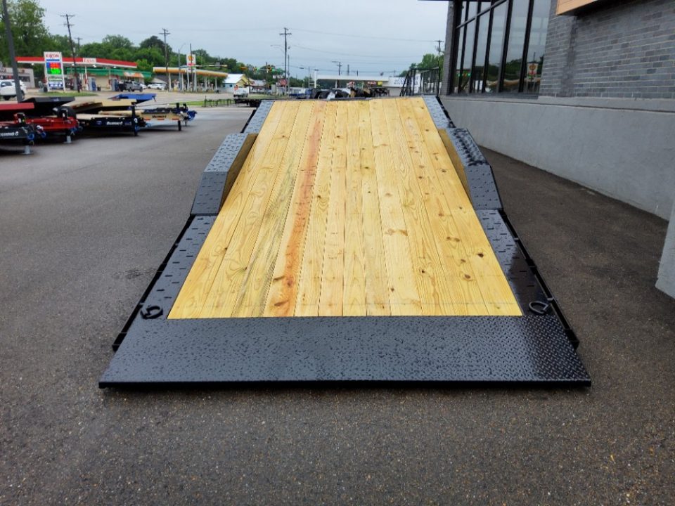 New 2026 Diamond C Trailers HXD210 Tilt Trailer