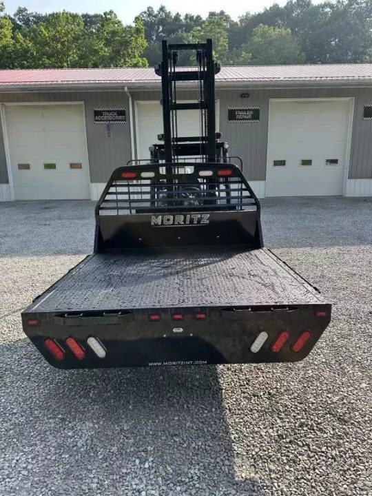 New Moritz International TB7-7 SRW 6.5' Flatbed w/Trap Door and Gooseneck Hitch Plate