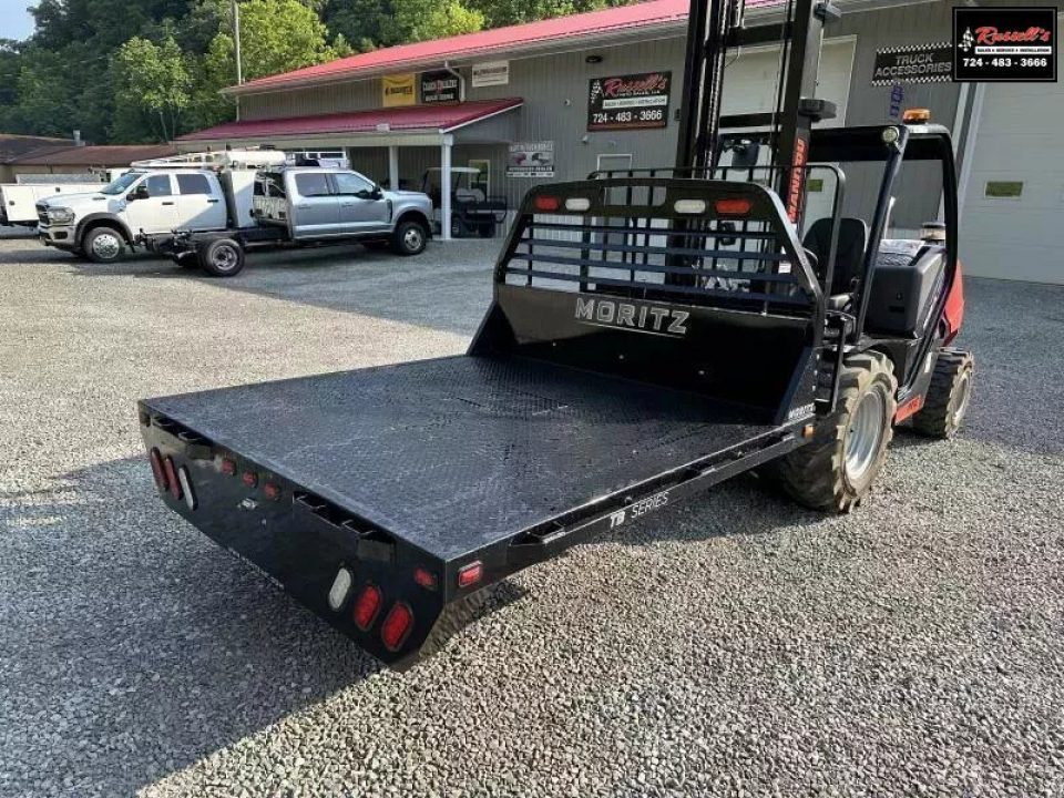 New Moritz International TB7-7 SRW 6.5' Flatbed w/Trap Door and Gooseneck Hitch Plate