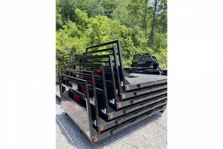 New Cadet Truck Bodies Bronco SRW Longbed Flatbed WITH GOOSENECK TRAP DOOR