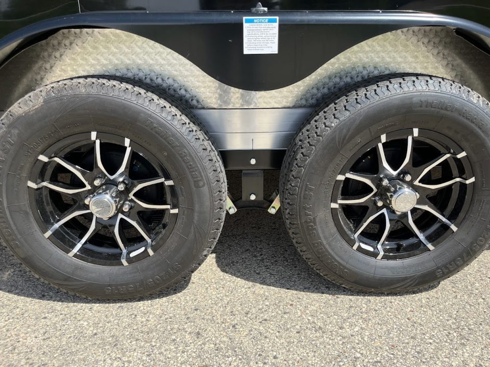 New 2026 Ameralite 7.5' x 16' + 24" V-Front w/ UTV, Strike & Black Out Packages Cargo / Enclosed Trailer