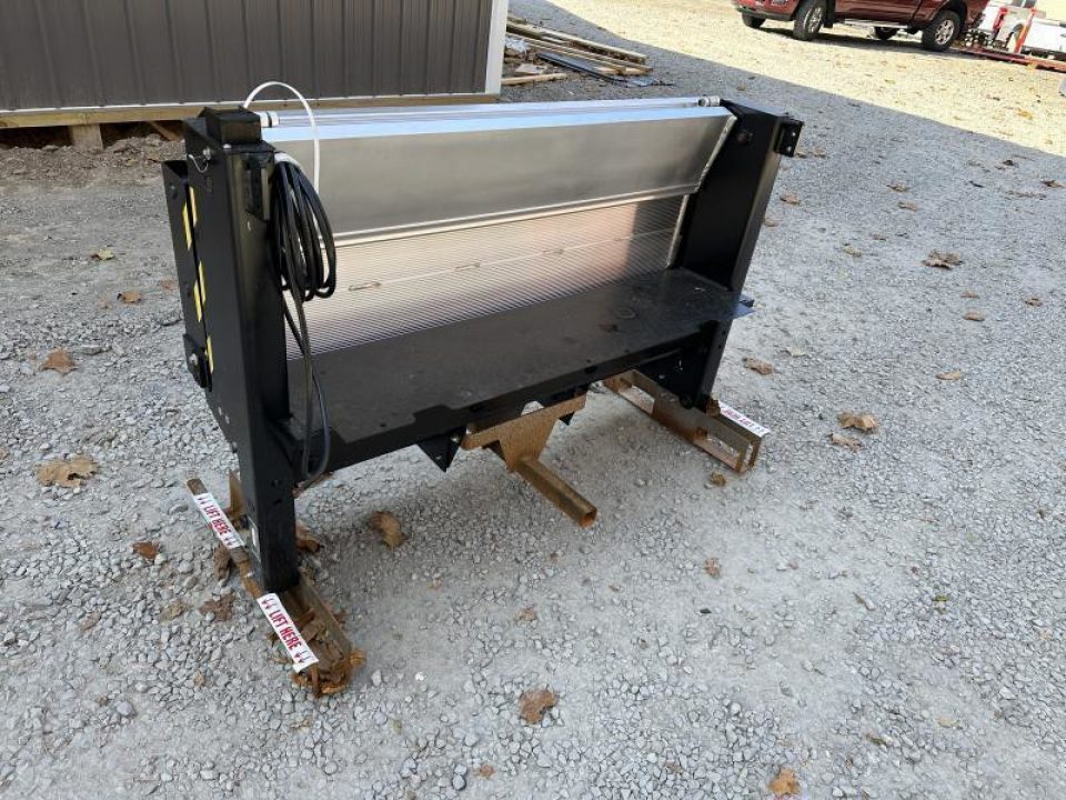 New Thieman TT15AL 49" x 32+6 Lift Gate