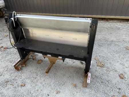 New Thieman TT15AL 49" x 32+6 Lift Gate