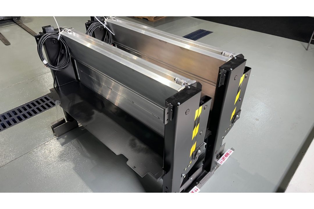 New Thieman TT15AL 56" x 26+6 Lift Gate