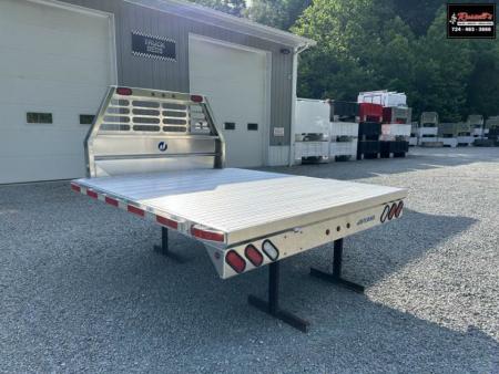 New Jutland 81x113 JTTB Flatbed 60'' CA SRW