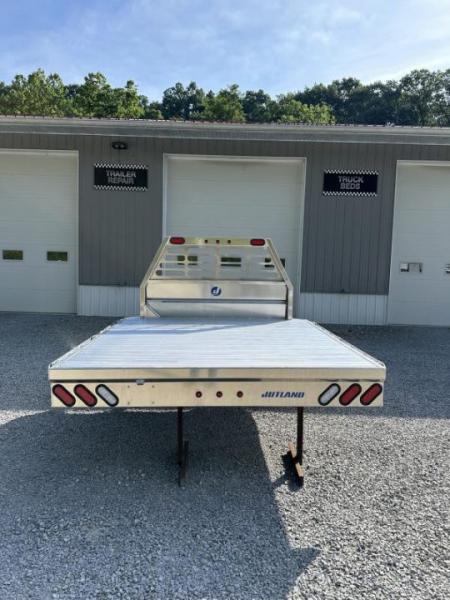 New Jutland 96x106 JTTB Flatbed DRW Longbed