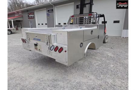 New Jutland Aluminum Gooseneck Service Body 8' DRW Pickup