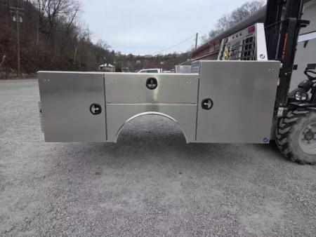 New Jutland Aluminum Gooseneck Service Body 60'' CA DRW