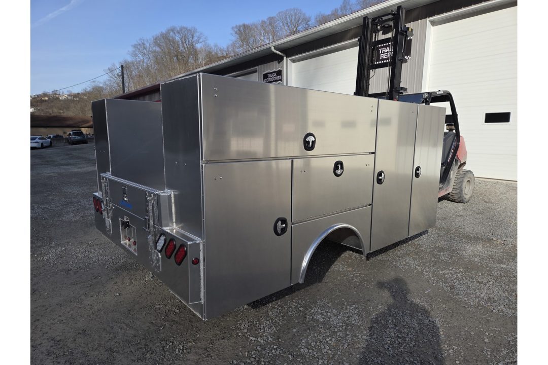 New Jutland SCRATCH AND DENT SALE! 96 x 137 Service Body 84" CA Cab and Chassis DRW 60" Tall