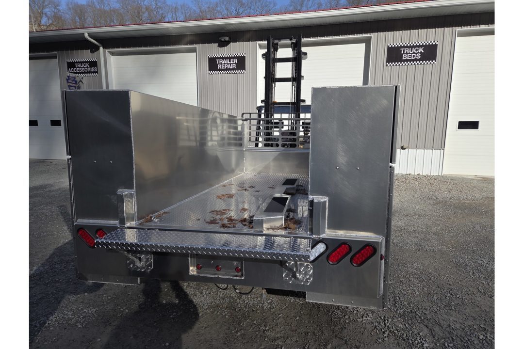 New Jutland SCRATCH AND DENT SALE! 96 x 137 Service Body 84" CA Cab and Chassis DRW 60" Tall