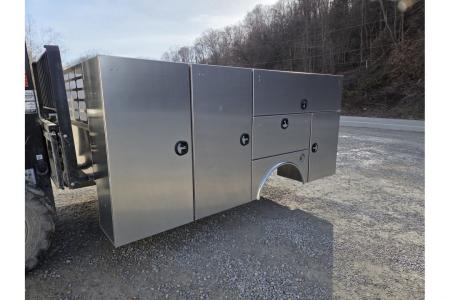 New Jutland SCRATCH AND DENT SALE! 96 x 137 Service Body 84" CA Cab and Chassis DRW 60" Tall