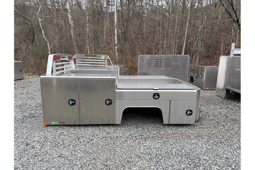 New Martin Truck Bodies Aluminum Gooseneck Service Body 84" CA DRW SMOOTH APPEARANCE -Discoloration