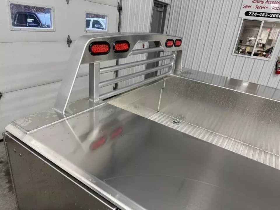 New Martin Truck Bodies Aluminum Gooseneck Service Body 84" CA DRW SMOOTH APPEARANCE -Discoloration