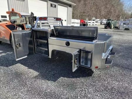 New Martin Truck Bodies Aluminum Gooseneck Service Body SRW 8' SMOOTH APPEARANCE