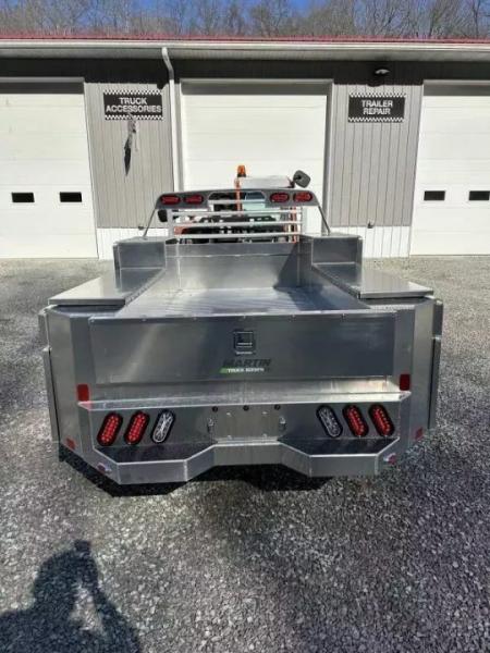 New Martin Truck Bodies Aluminum Gooseneck Service Body SRW 8' SMOOTH APPEARANCE