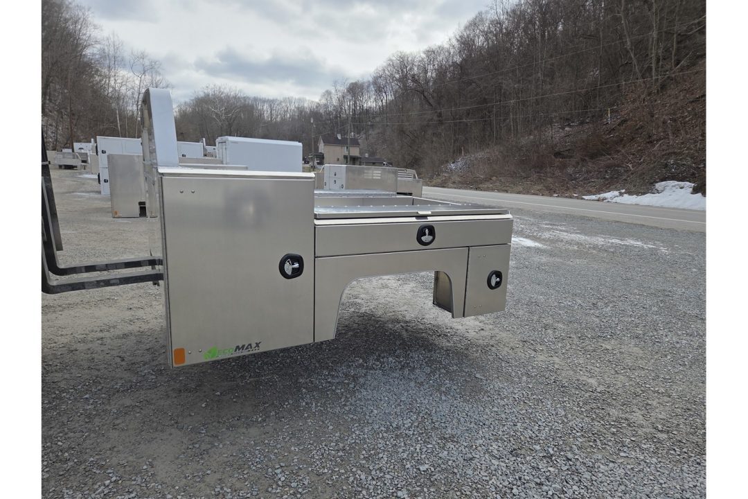 New Martin Truck Bodies Aluminum Gooseneck Service Body SRW 8' SMOOTH APPEARANCE