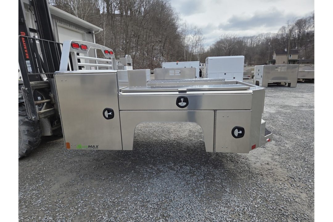 New Martin Truck Bodies Aluminum Gooseneck Service Body SRW 8' SMOOTH APPEARANCE