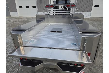 New Martin Truck Bodies Aluminum Gooseneck Service Body SRW 8' SMOOTH APPEARANCE