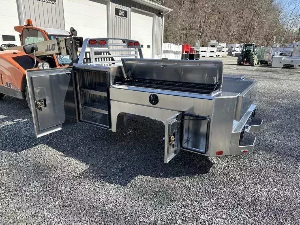 New Martin Truck Bodies Aluminum Gooseneck Service Body SRW 8' SMOOTH APPEARANCE
