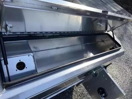 New Martin Truck Bodies Aluminum Gooseneck Service Body SRW 8' SMOOTH APPEARANCE
