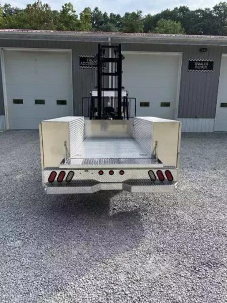 New Martin Truck Bodies Aluminum SSB Service Body Shortbed SRW Ford or GM