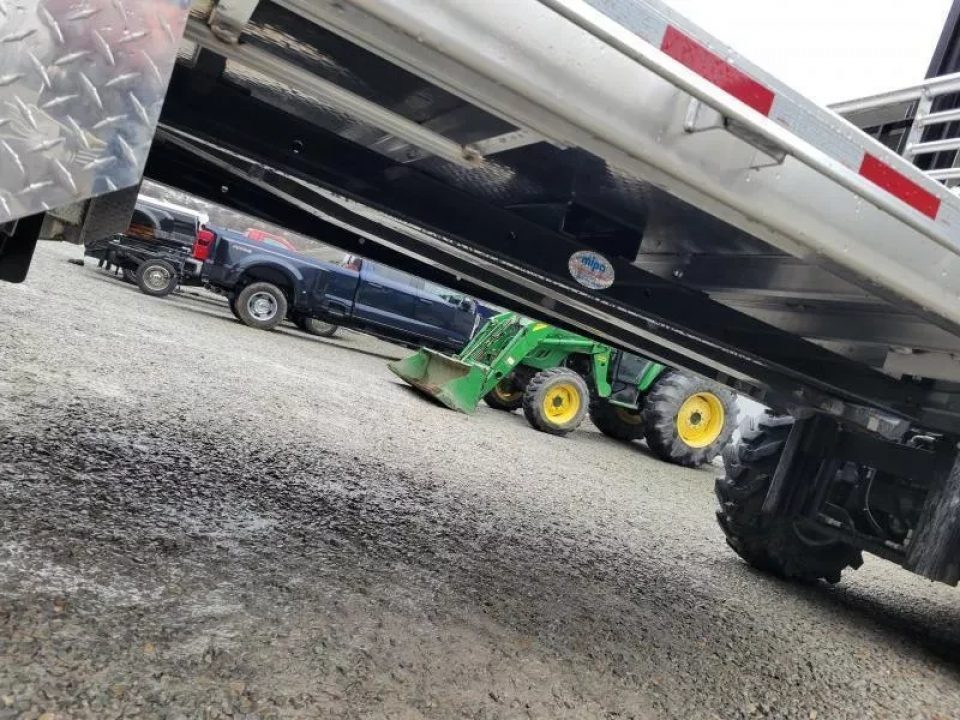 New Zimmerman Truck Bodies 8' DRW Longbed Flatbed with B&W Turnover Ball