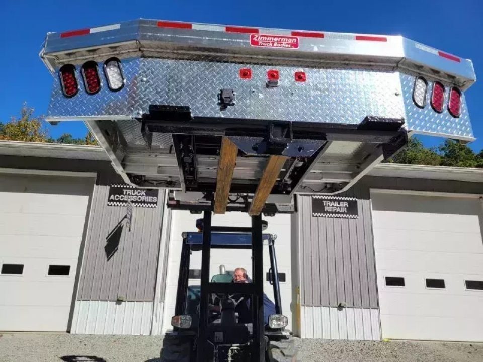 New Zimmerman Truck Bodies SRW Shortbed Flatbed with B&W Turnover Ball
