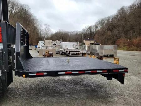 New Zimmerman Flatbed 60" CA DRW Chassis 97x114 with B&W Turnover Ball 3000XL