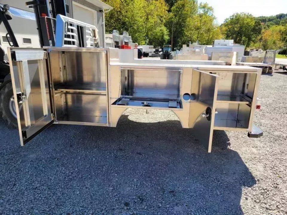 New Zimmerman Aluminum Gooseneck Service Body DRW 60" CA Cab and Chassis Advantage
