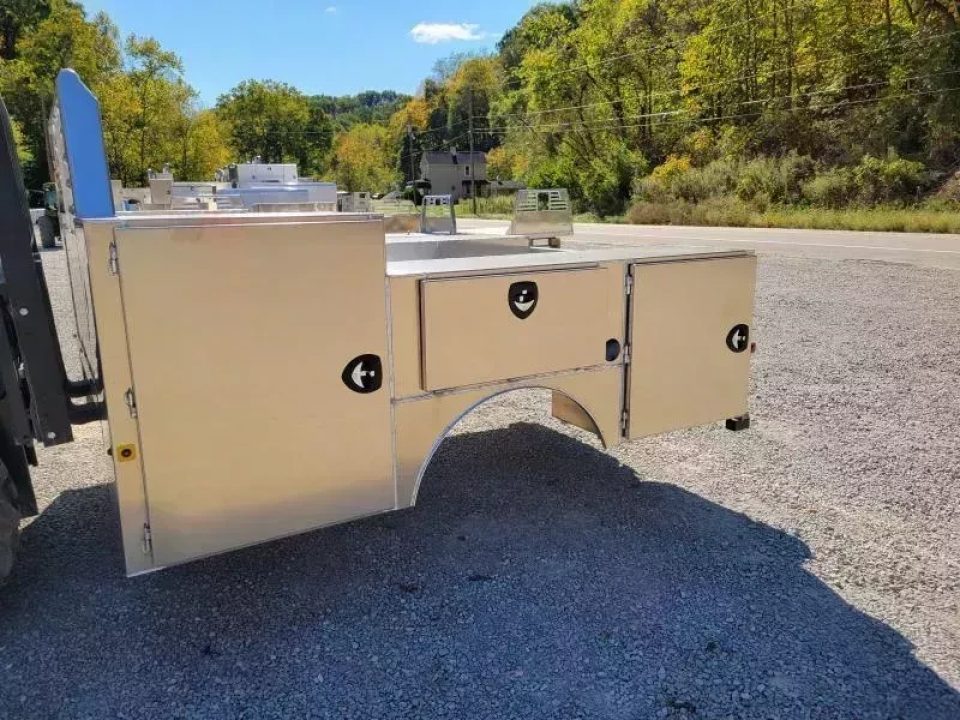 New Zimmerman Aluminum Gooseneck Service Body DRW 60" CA Cab and Chassis Advantage