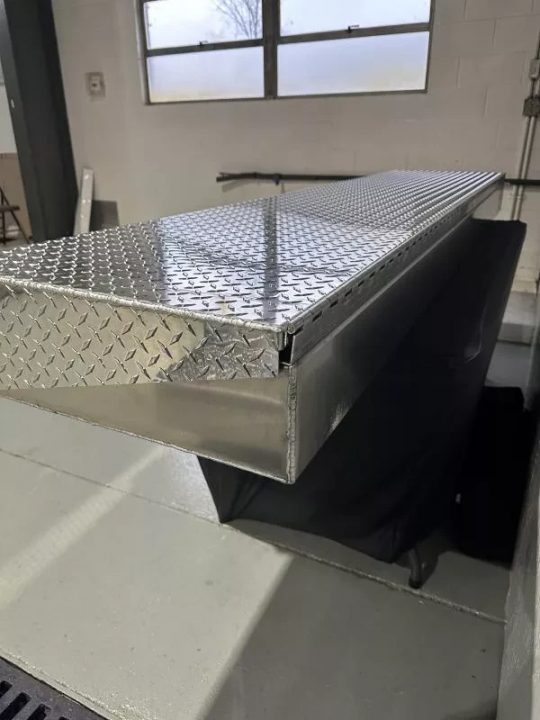 New Martin Truck Bodies Topside Loader Box / Top Pak Truck Boxes DRW 98x110 SSB ( With headboard )
