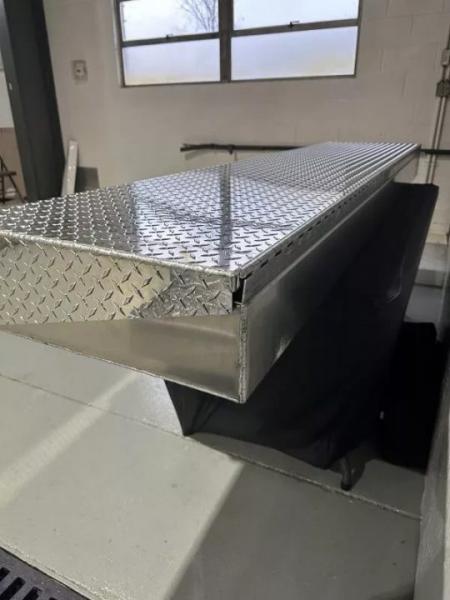 New Martin Truck Bodies Topside Loader Box / Top Pak Truck Boxes DRW 98x110 SSB ( With headboard )