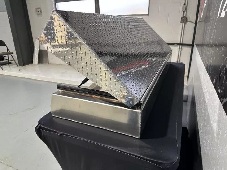 New Martin Truck Bodies Topside Loader Box / Top Pak Truck Boxes DRW 98x134 SSB ( With headboard )