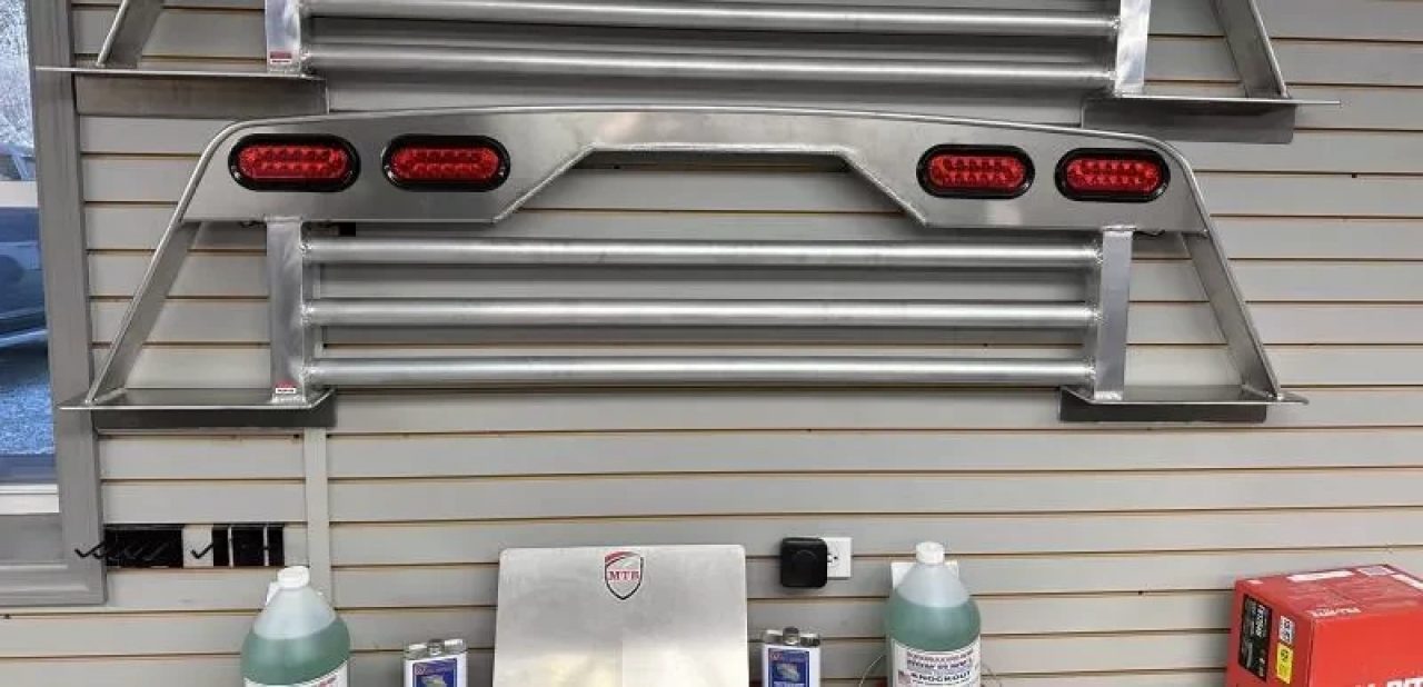 New Martin Truck Bodies Lighted Headache Rack 24+ Ford - Cargo Camera