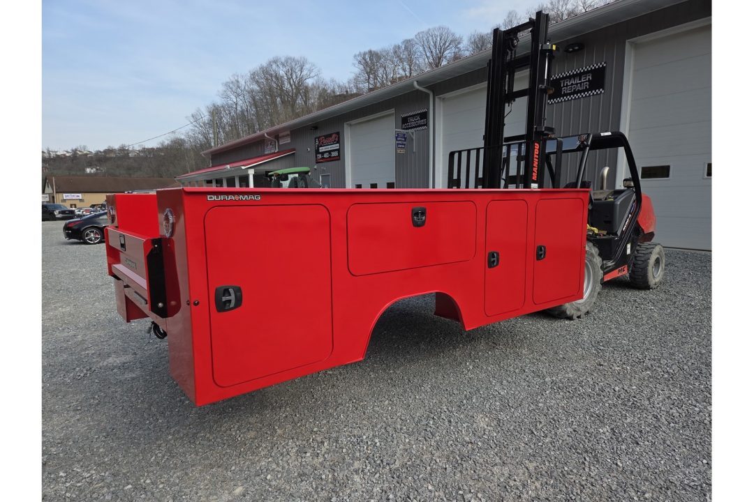 New Dura Mag Truck Bodies S-Series Aluminum Service Body 84"ca Cab and Chassis DRW RED