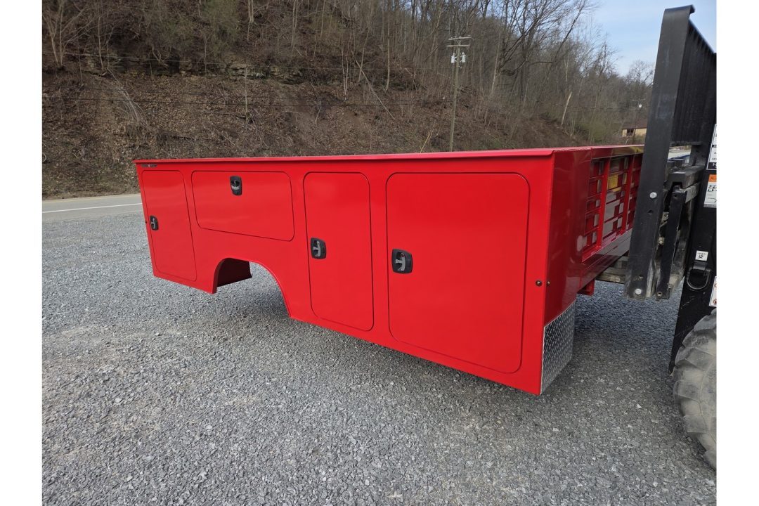 New Dura Mag Truck Bodies S-Series Aluminum Service Body 84"ca Cab and Chassis DRW RED