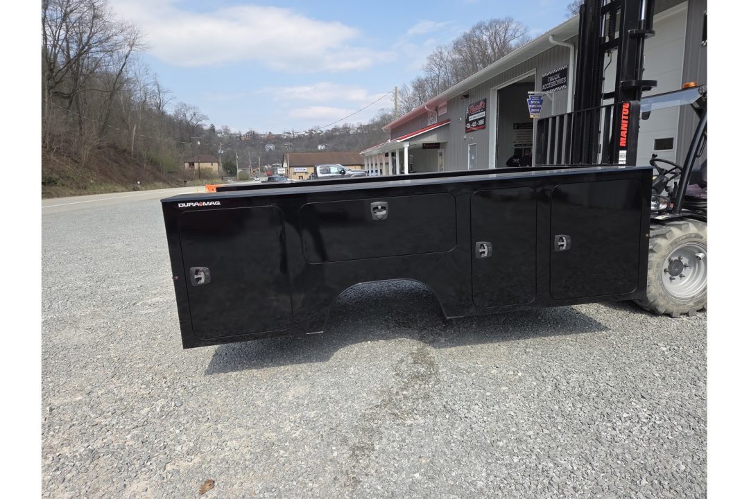 New Dura Mag Truck Bodies S-Series Aluminum Service Body 84"ca Cab and Chassis DRW Gloss Black