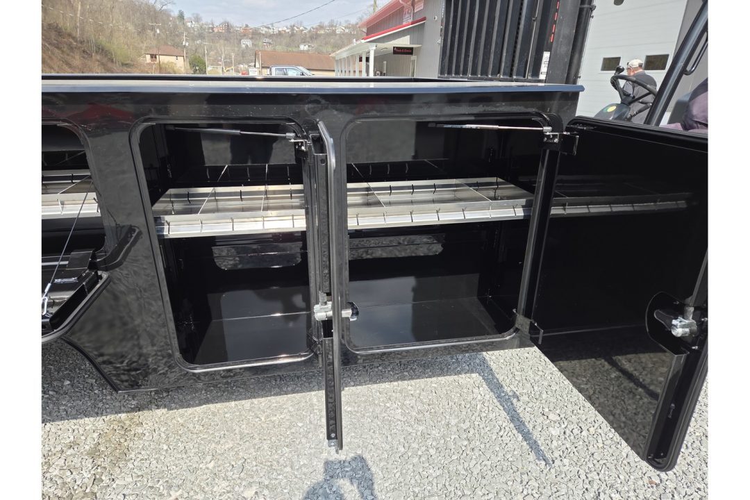 New Dura Mag Truck Bodies S-Series Aluminum Service Body 84"ca Cab and Chassis DRW Gloss Black